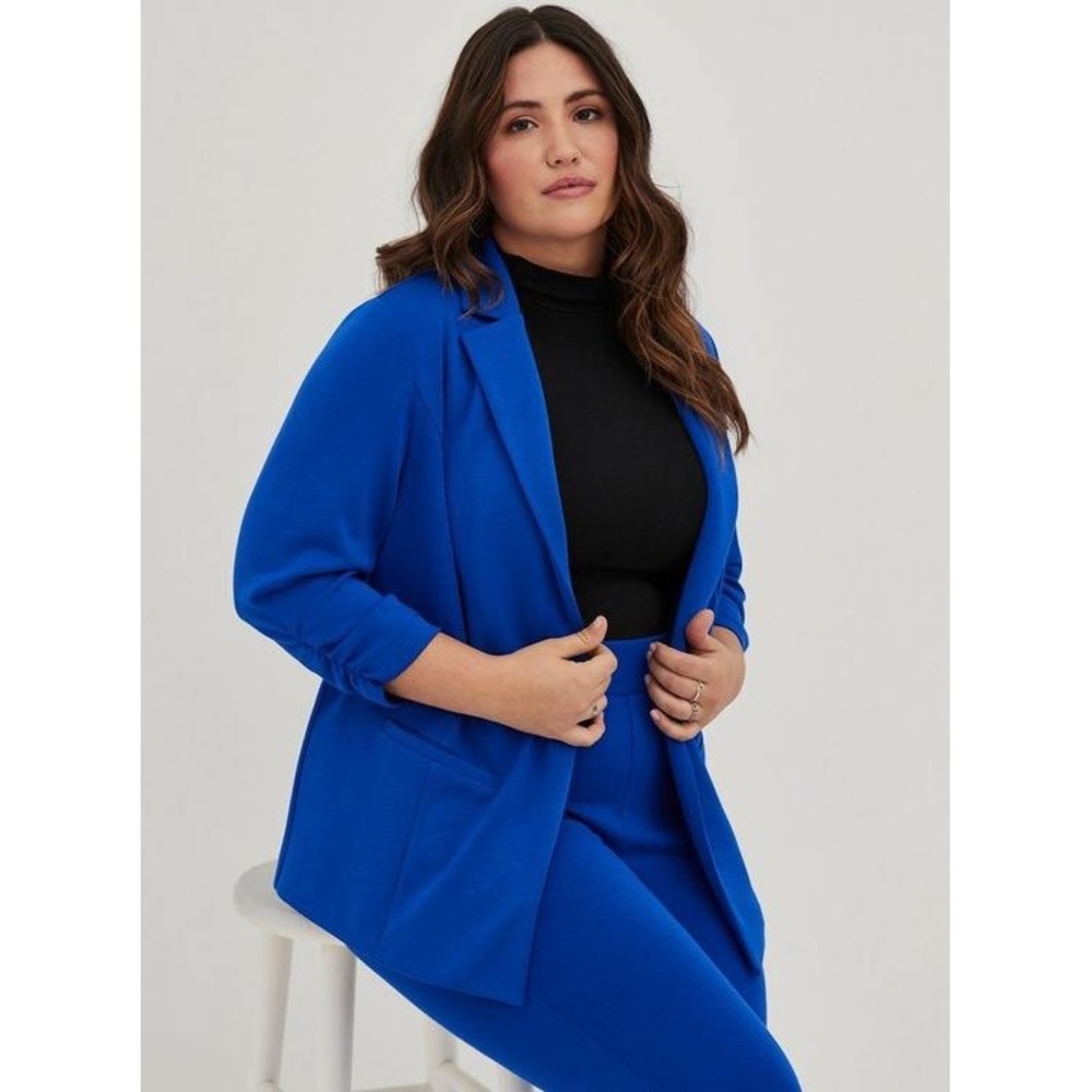 NWT Torrid Studio Cupro‎ Classic Blazer in Electric Blue Size 6X Business Career